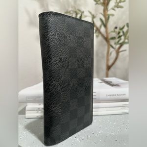 Authentic Louis Vuitton Damier Graphite Brazza Bifold Long Wallet